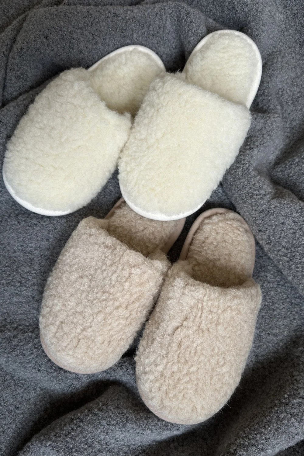 Kapcie wsuwane merino, beige
