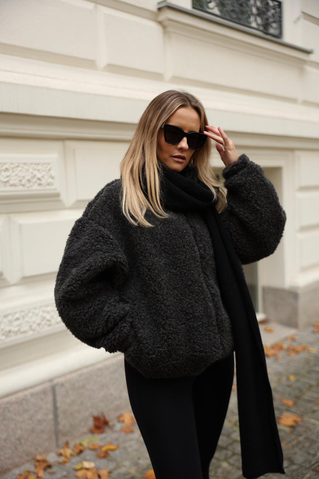 Szal merino czarny, Black